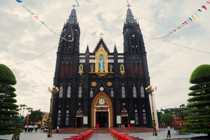 Hung Nghia Church 
